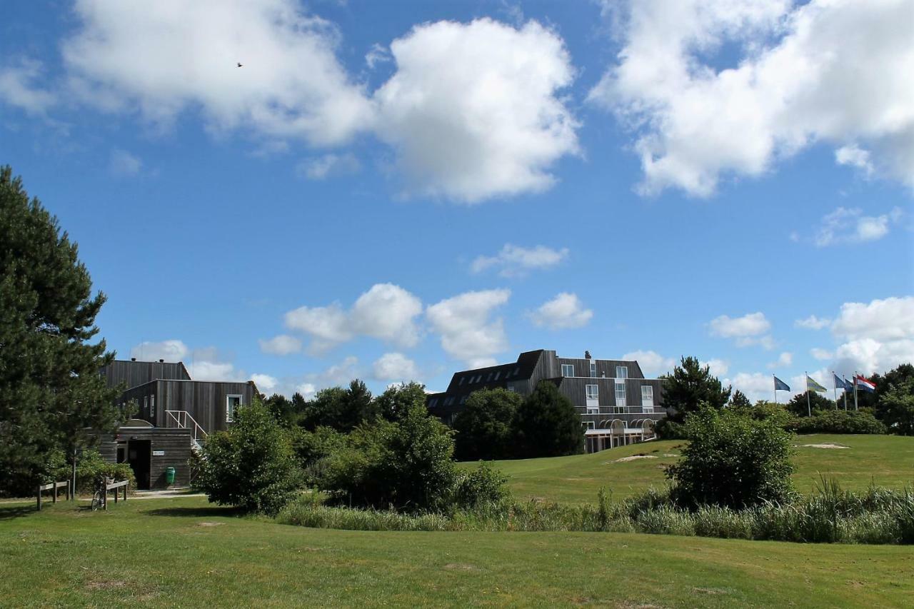 Appartement De Vrijbuiter, Resort Amelander Kaap Hollum  Buitenkant foto